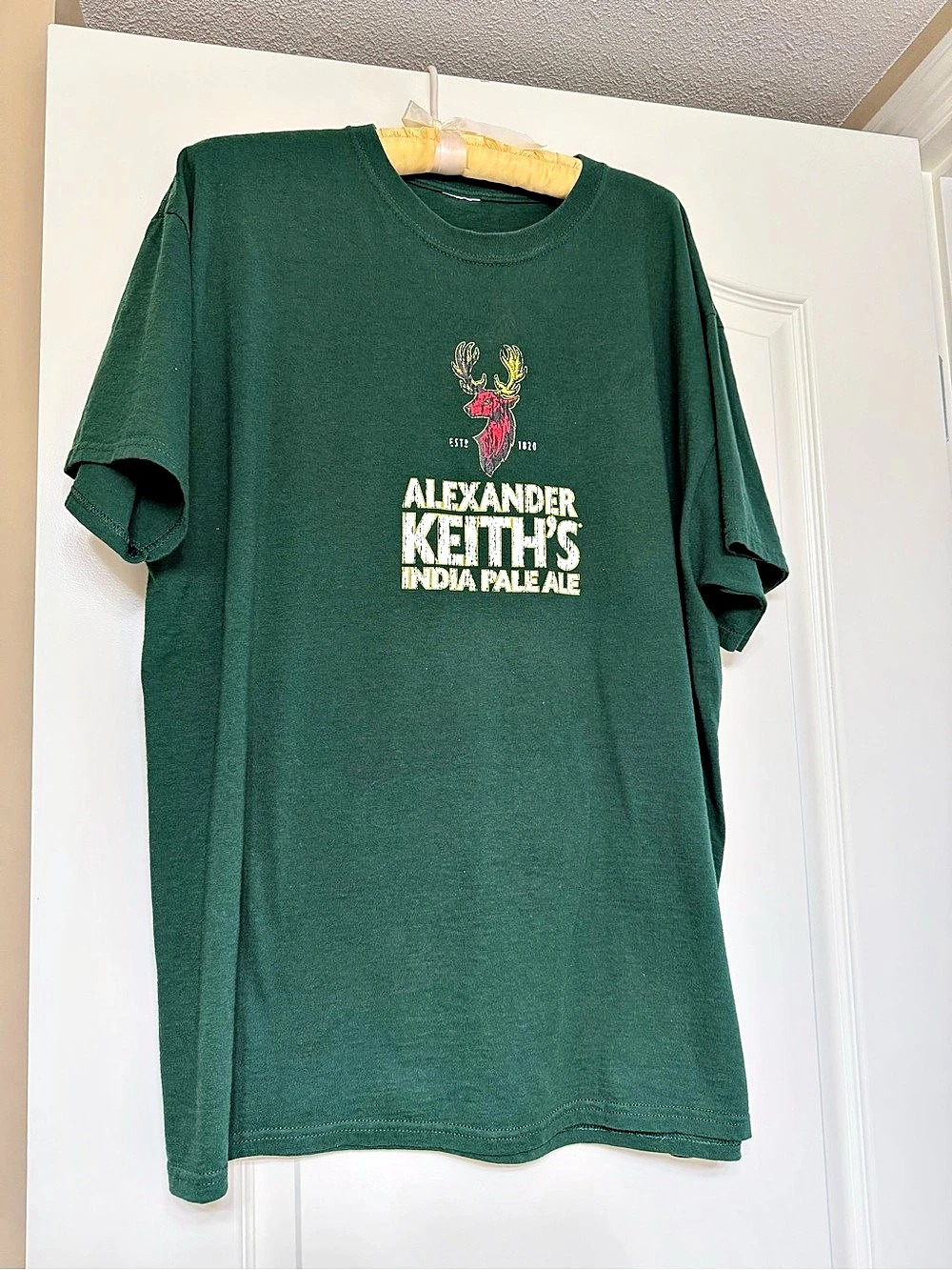 Alexander Keith's India Pale Ale Stag Logo T-Shirt Green